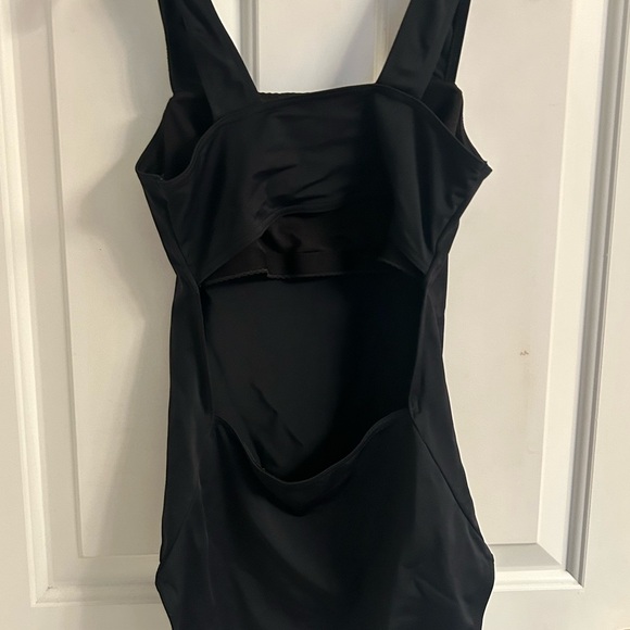 Balera Black Wide Strap Camisole Leotard - Picture 6 of 10